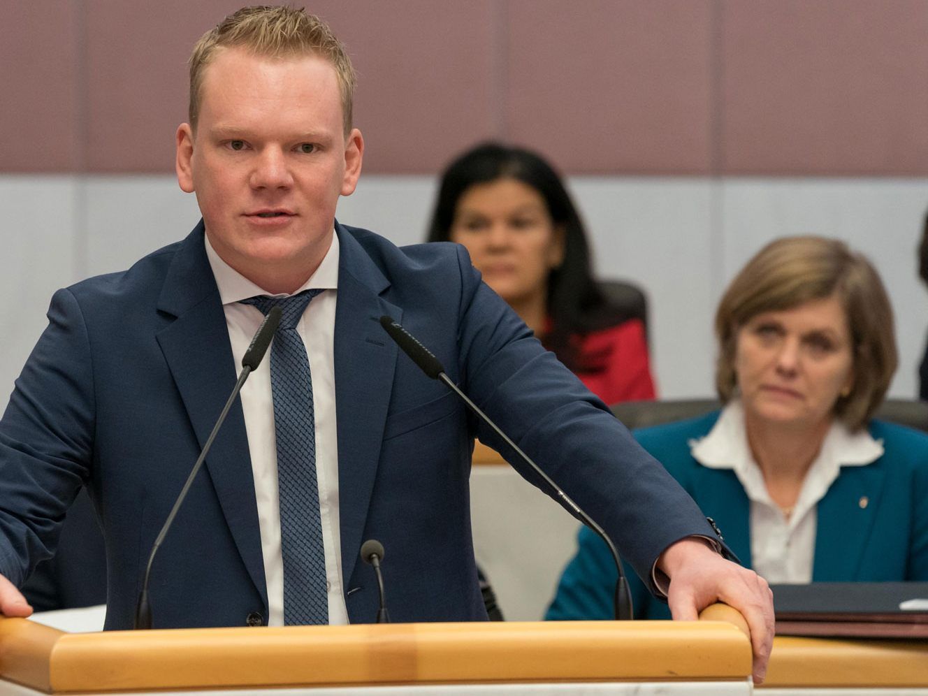 FPÖ-Obmann Christoph Bitschi (links) und Neos-Wirtschaftssprecher Garry Thür.