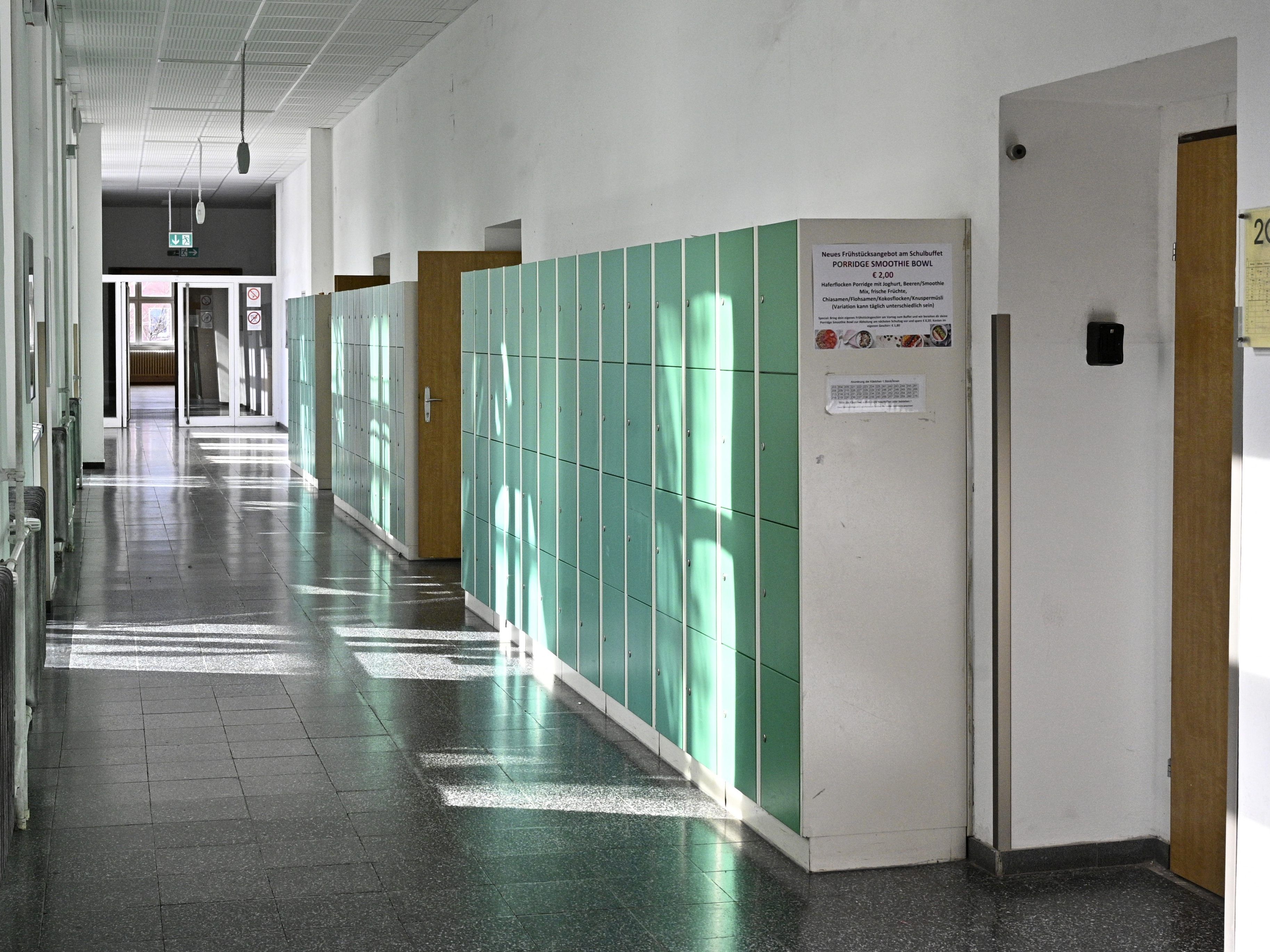 Auch bei steigenden Corona-Fallzahlen gegen flächendeckende Schulschließungen im Herbst