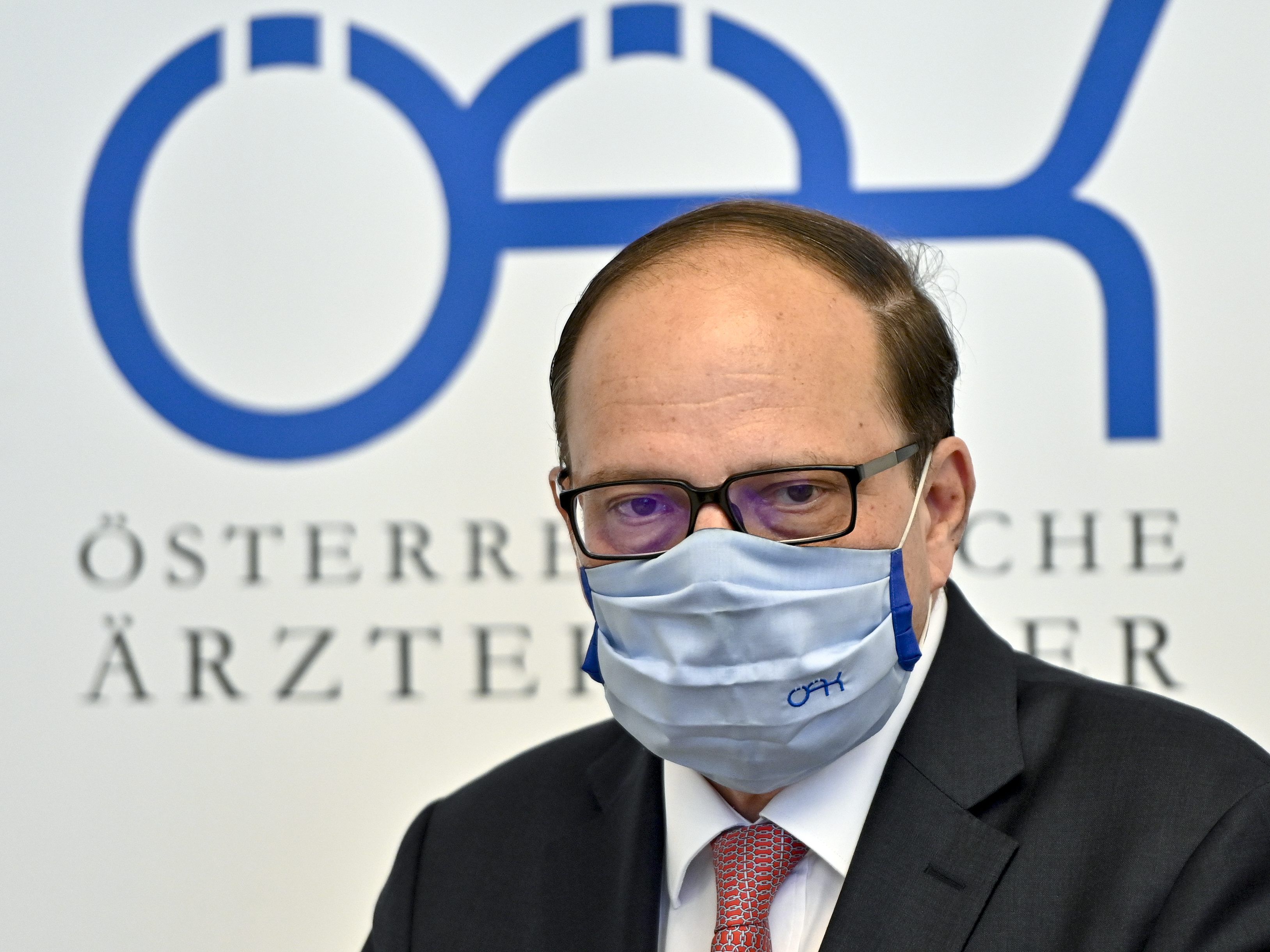 ÖÄK-Präsident Thomas Szekeres am Donnerstag, 16. Juli 2020, im Rahmen einer Pressekonferenz der Österr. Ärztekammer (ÖÄK).