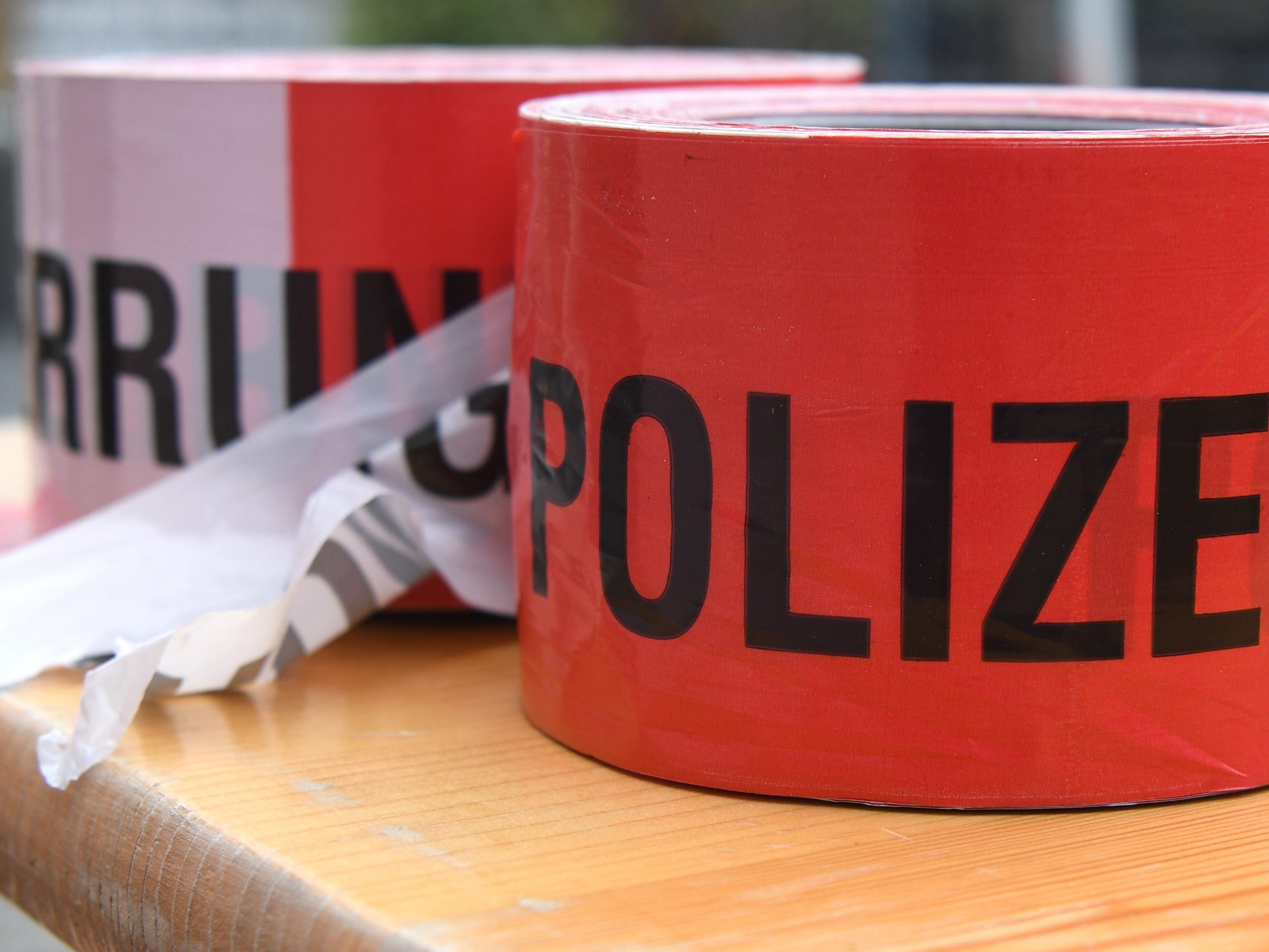 Die Polizei ermittelt nach dem Fund der Leiche eines 22-jährigen Burgenländers.