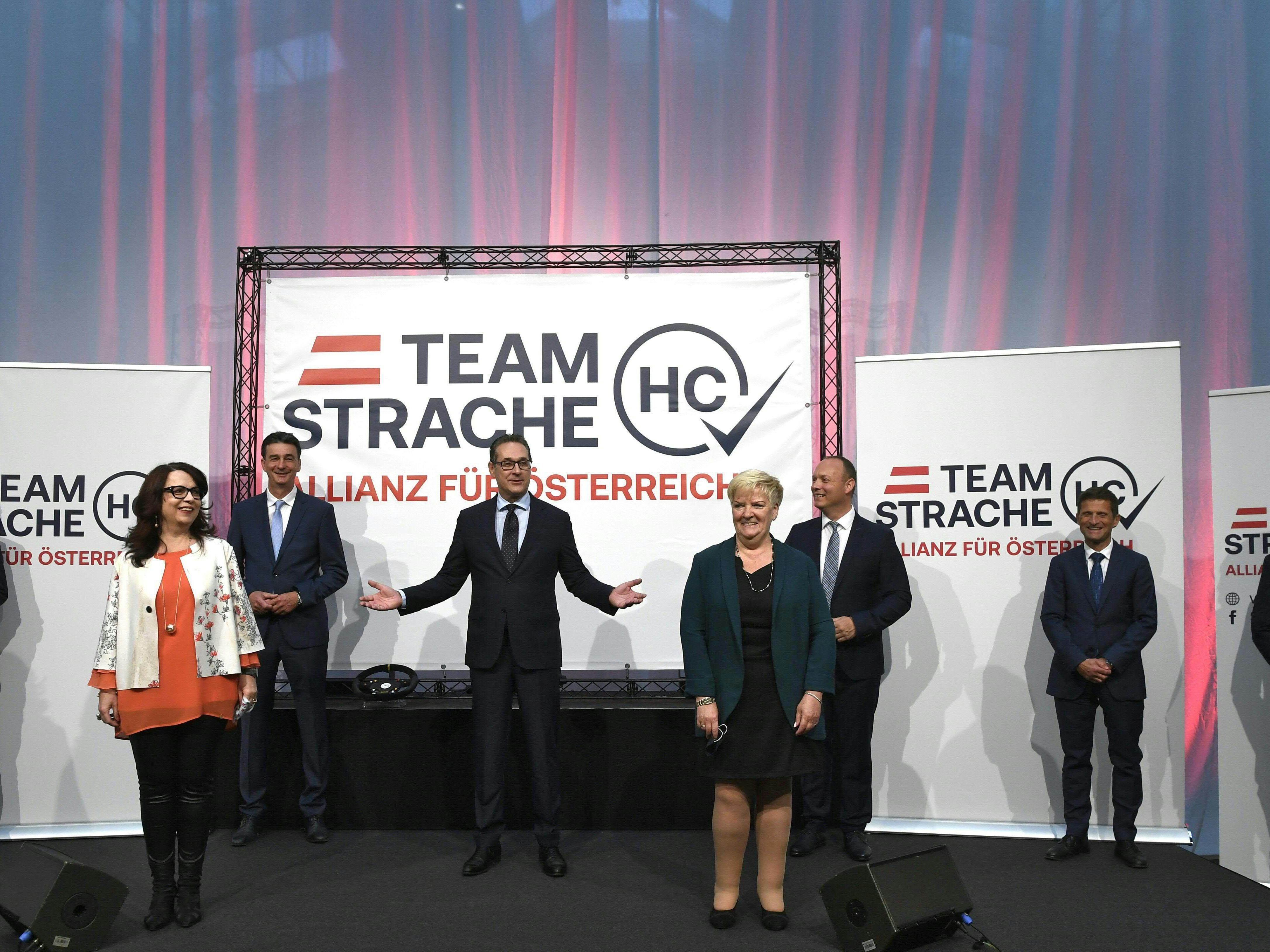 Mit em Team HC Strache soll ein politisches Comeback für den ehemaligen Vizekanzler möglich werden.
