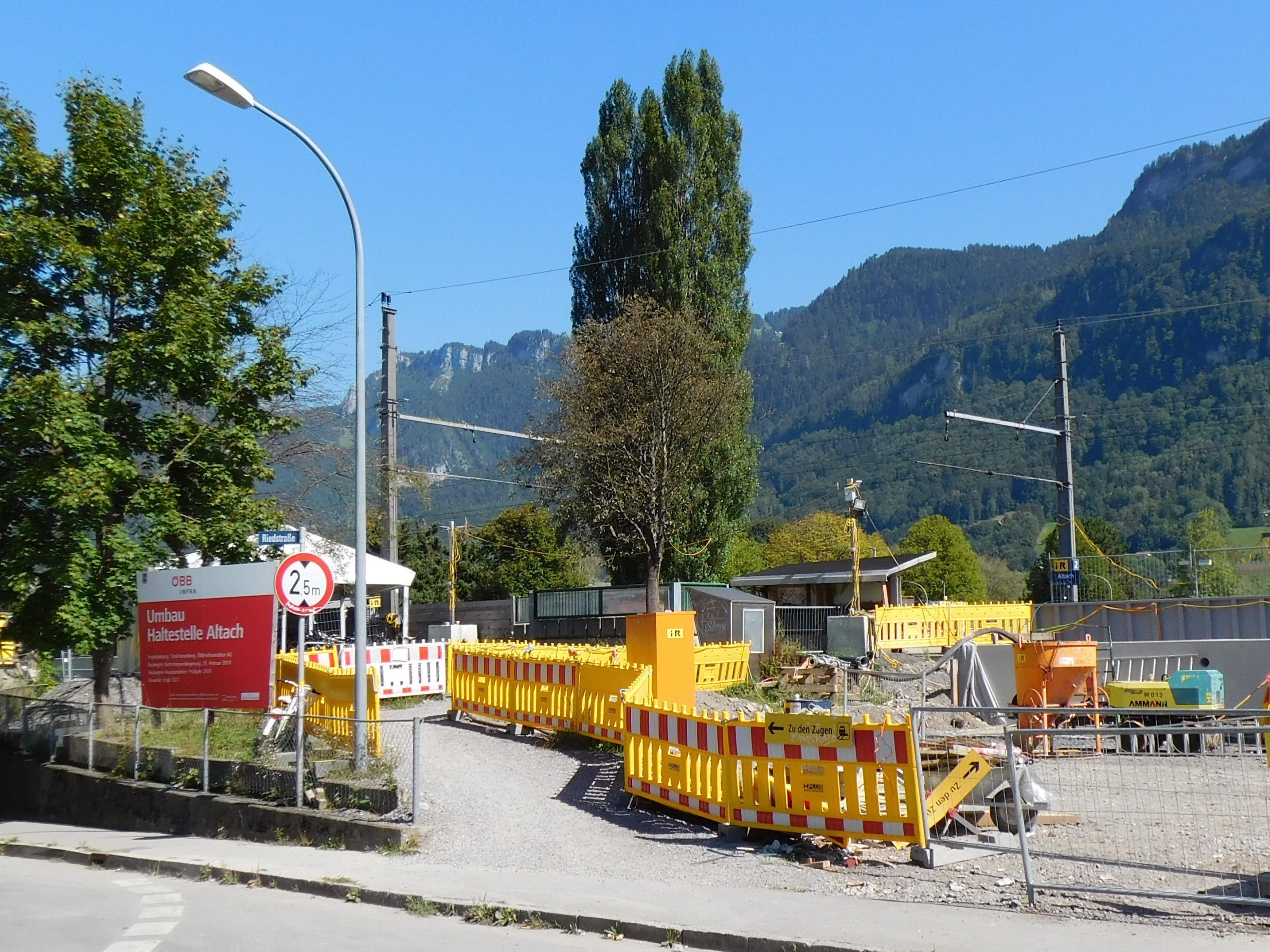 Die Umbauarbeiten am Altacher Bahnhof laufen auf Hochtouren