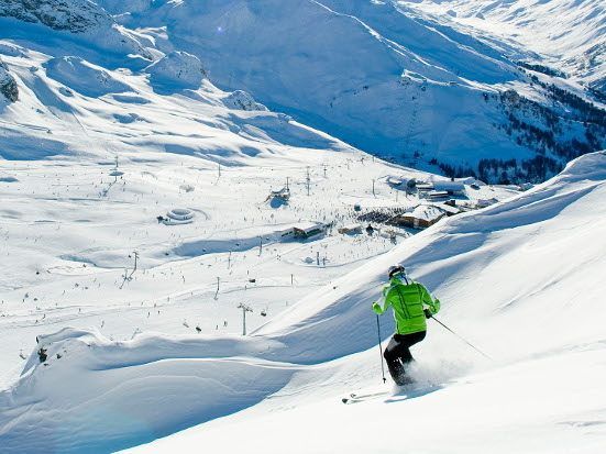 Seilbahnen, Skibusse oder Skidepots sollen ständig desinfiziert werden