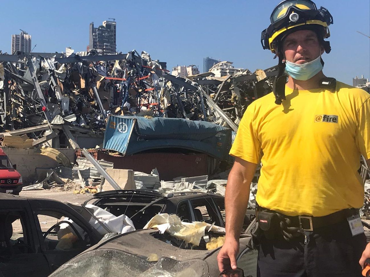 Der Feldkircher Markus Stengele am Ort der Explosion in Beirut.