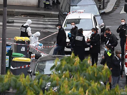 Zwei Journalisten mit Hackmesser schwer verletzt