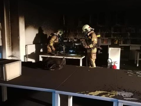 Die Polizei sucht noch immer nach den Tätern.