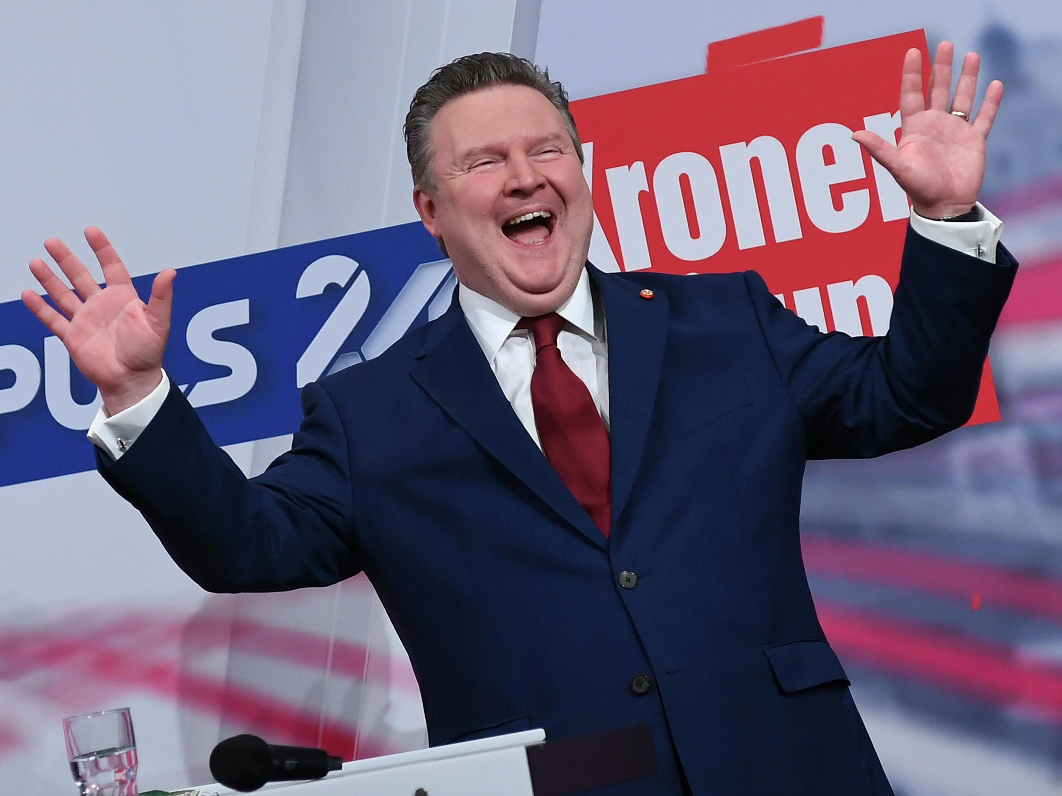 SPÖ-Spitzenkandidat Michael Ludwig kann sich über das Ergebnis der Wien-Wahl freuen.