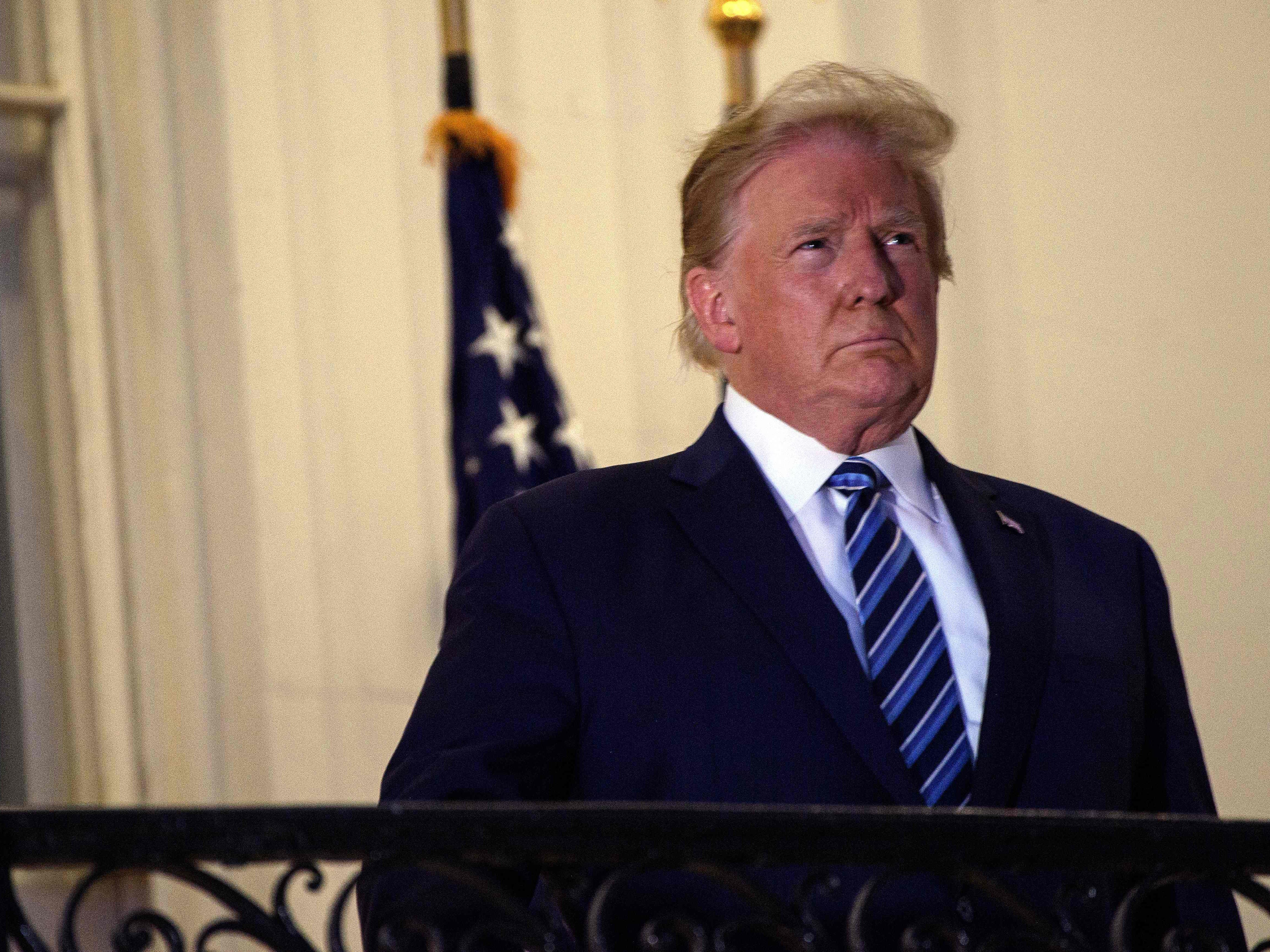 Trump vergleicht die Corona-Erkrankung erneut mit einer gewöhnlichen Grippe.