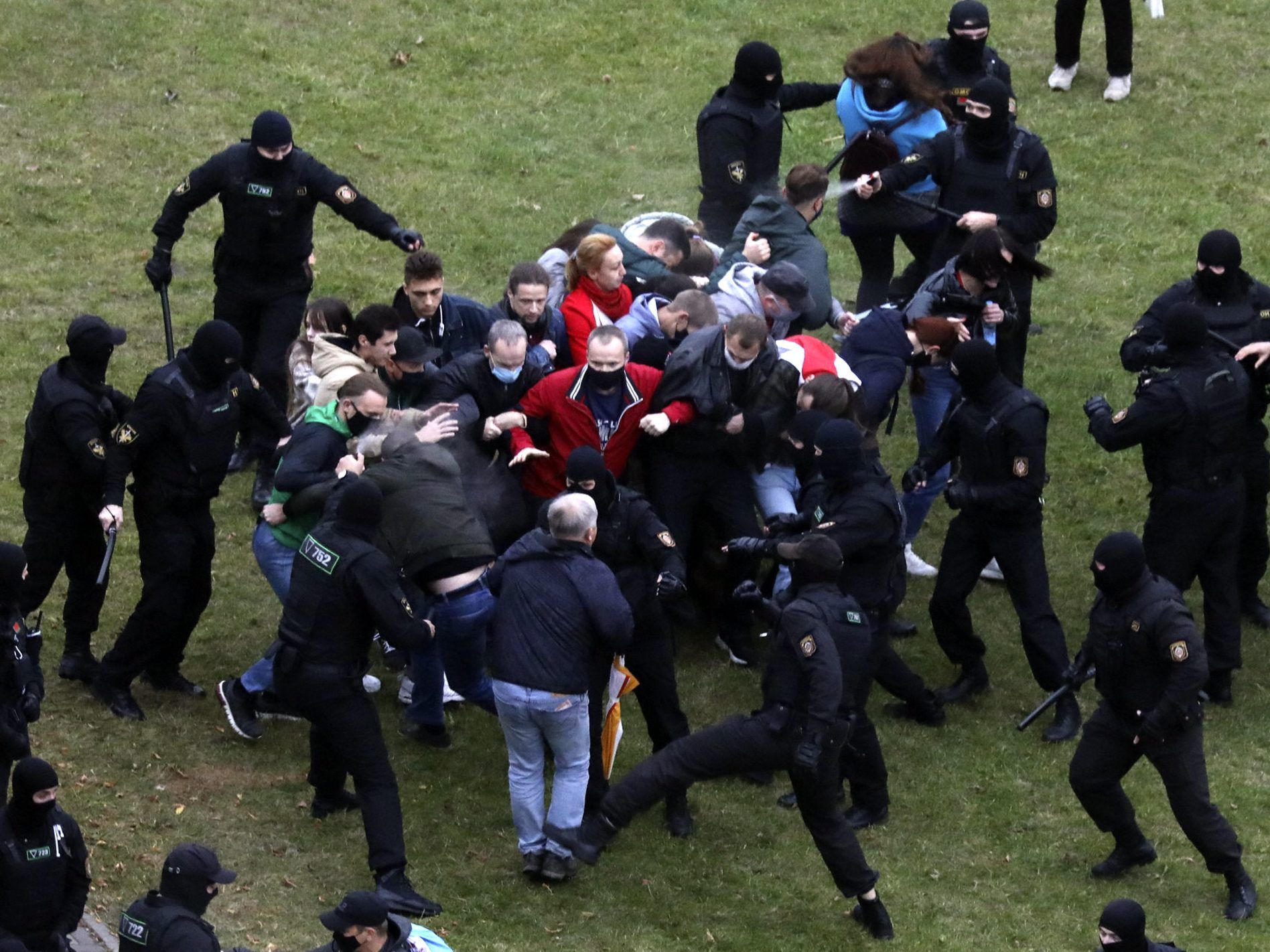 Weißrussland: Mehr als 600 Festnahmen bei neuen Massenprotesten.