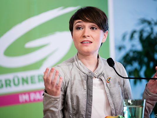 Grünen-Klubobfrau Sigrid Maurer lobt das neue Modell