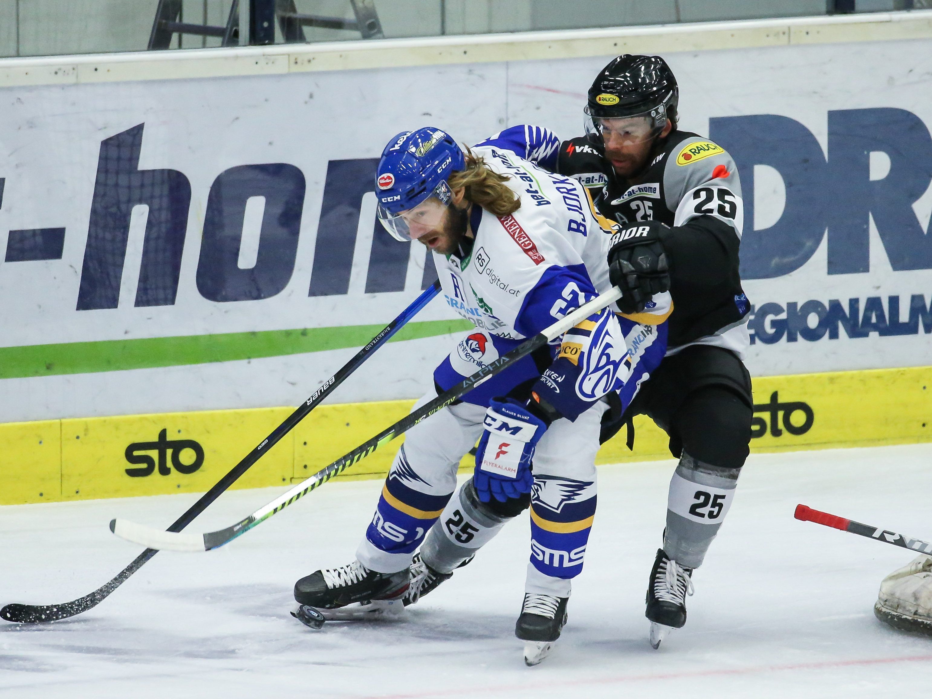 Die Bulldogs und der VSV lieferten sich bis zum Schluss ein spannendes Duell.
