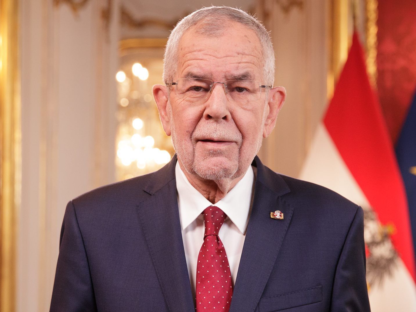 Bundespräsident Van der Bellen zur aktuellen Lage nach dem Terroranschlag in Wien.