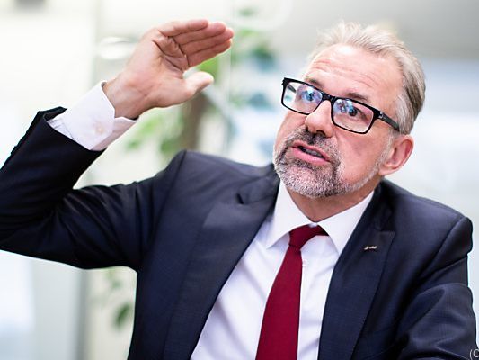 Aschbacher ist seit 1989 bei der ESA