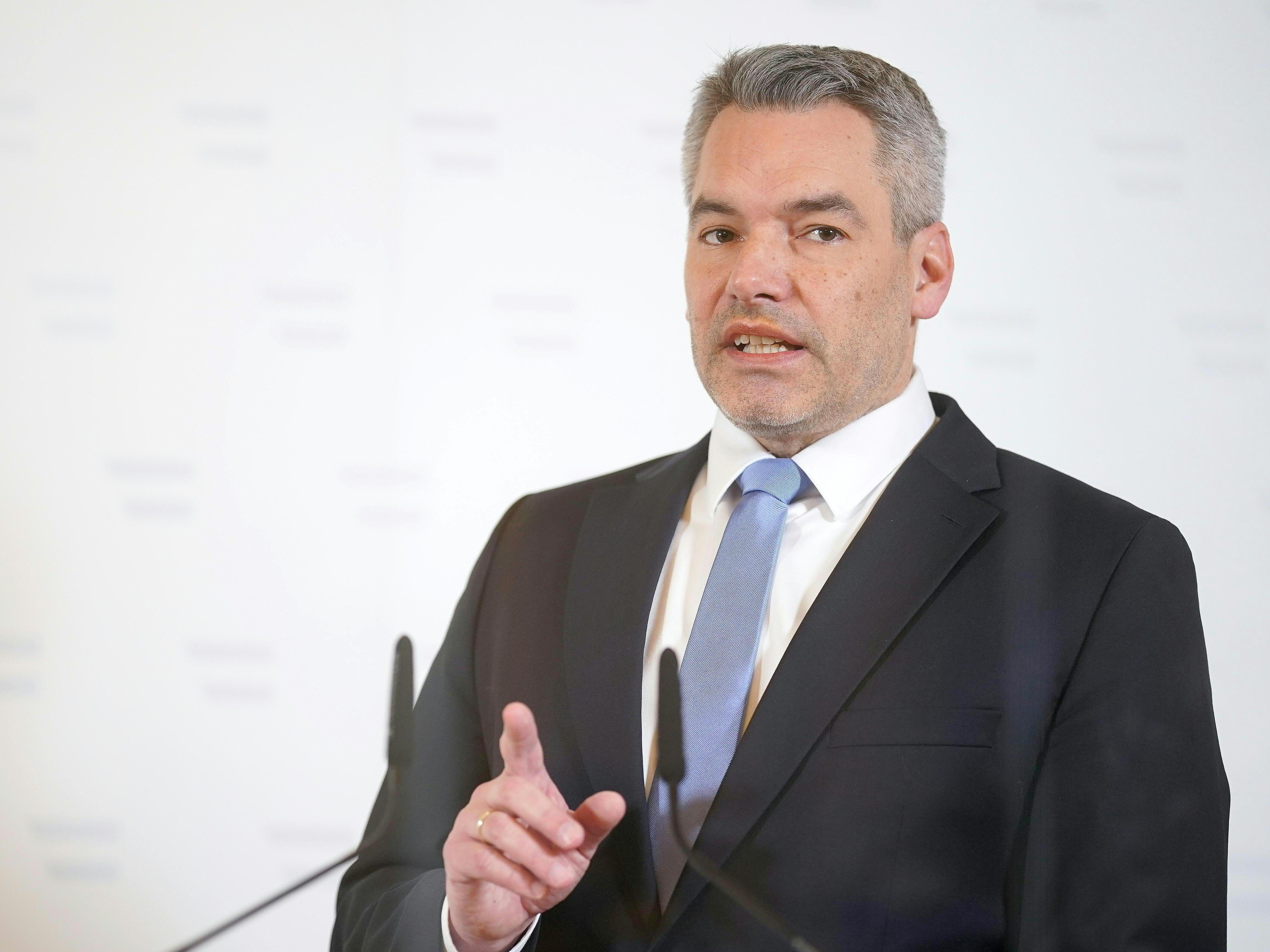 Besonders im privaten Bereich soll man sich aber an die Maßnahmen halten