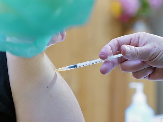 Bis Ende der Woche sollen 30.000 Österreicher geimpft sein