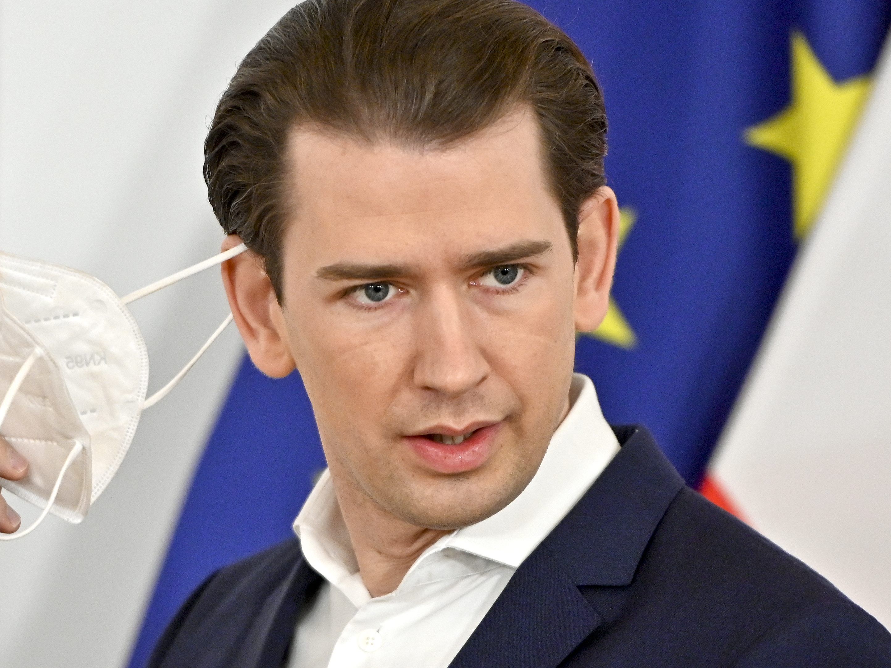 "Die Mutationen bremsen eine vollkommene Lockerung", lässt Kanzler Kurz bereits im Vorfeld keine Hoffnung auf ein komplettes Ende des Lockdowns aufkommen.