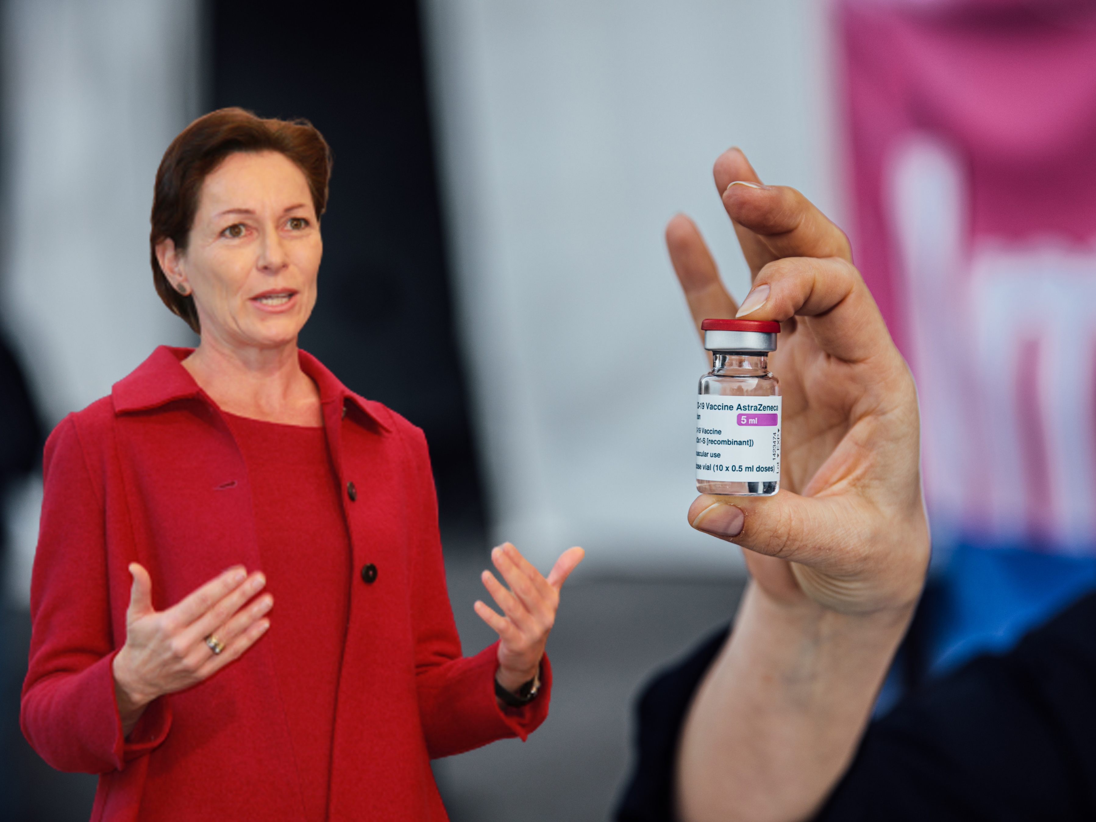 Vorarlberg stehe wieder ein intensives Impfwochenende bevor, kündigt Gesundheitslandesrätin Martina Rüscher an.