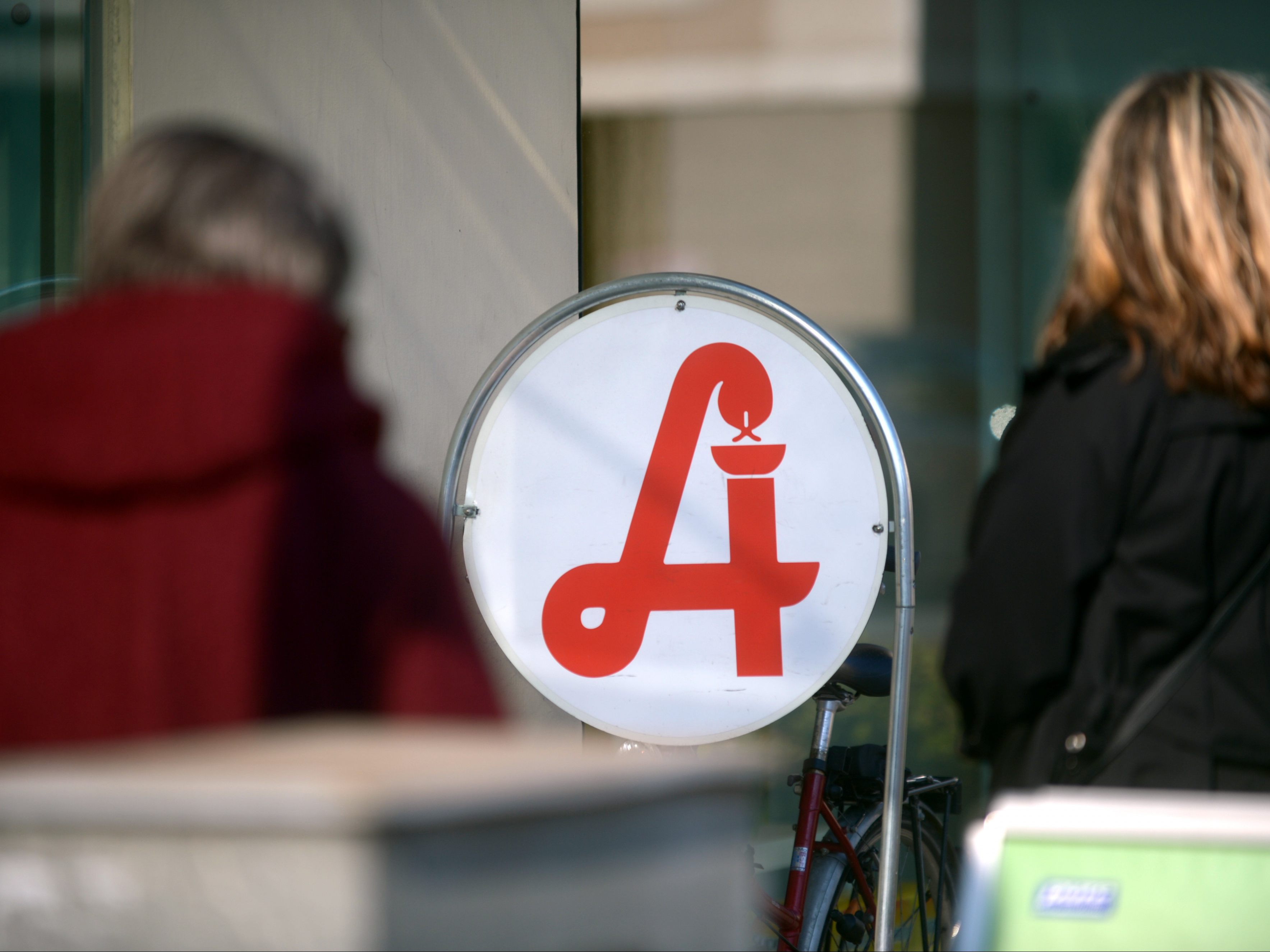 Ab Montag sollen auch in Apotheken Gratis-Schnelltests zur Verfügung stehen.