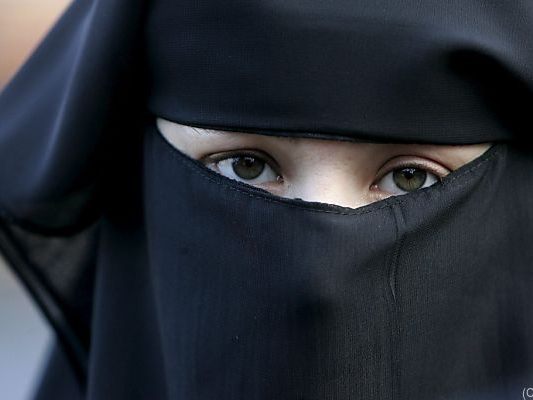 Demonstratin gegen Burka-Verbot