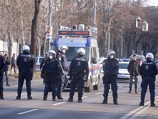 Opposition befürchtet Totalüberwachung