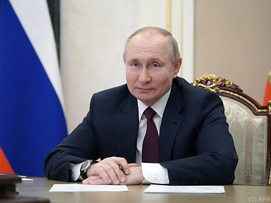 Putin nach langem Zögern nun doch überzeugt