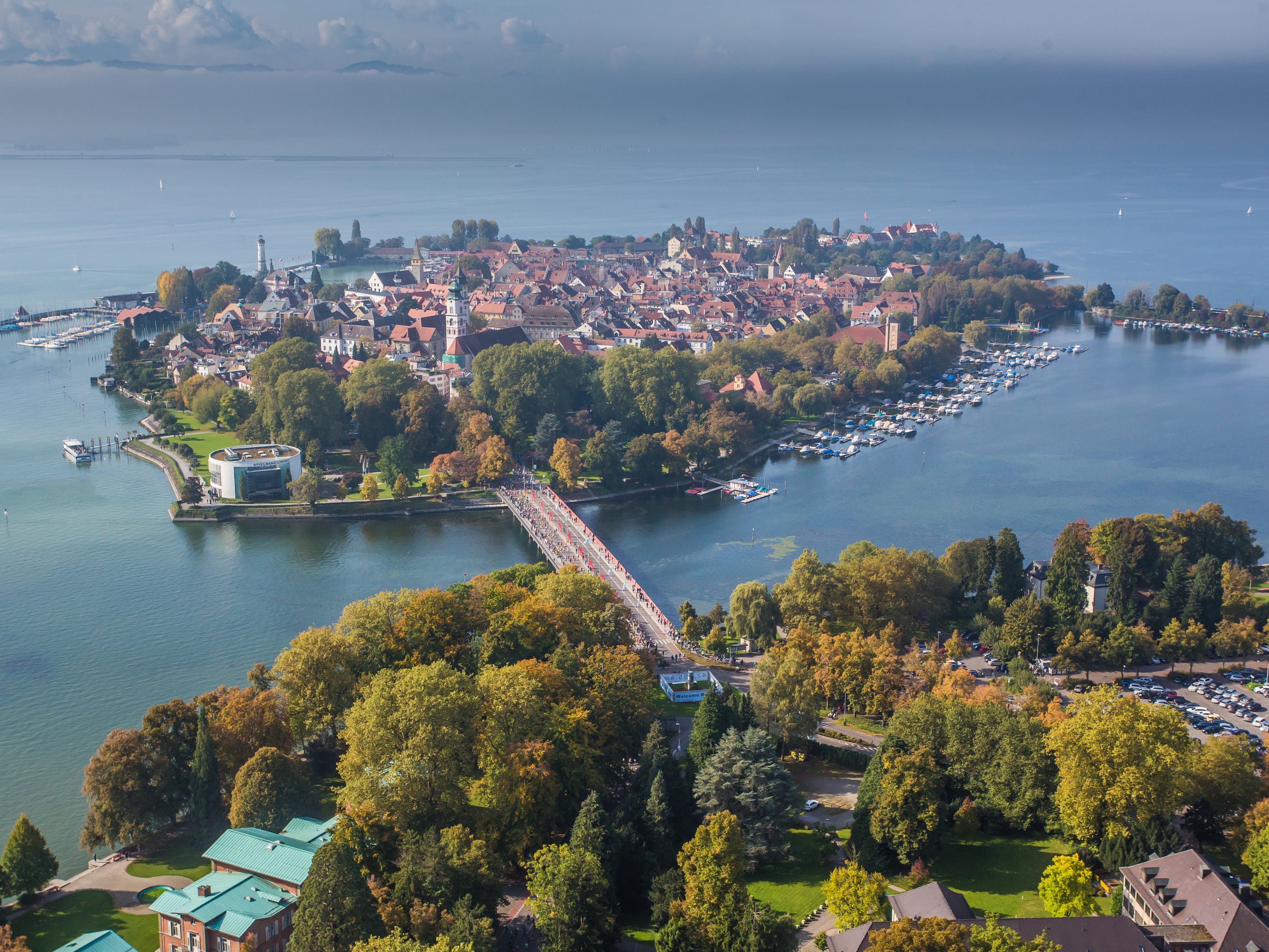 Im Landkreis Lindau wurde eine Corona-Infektion entdeckt, obwohl der Betroffene bereits die zweite Teilimpfung erhalten hatte.