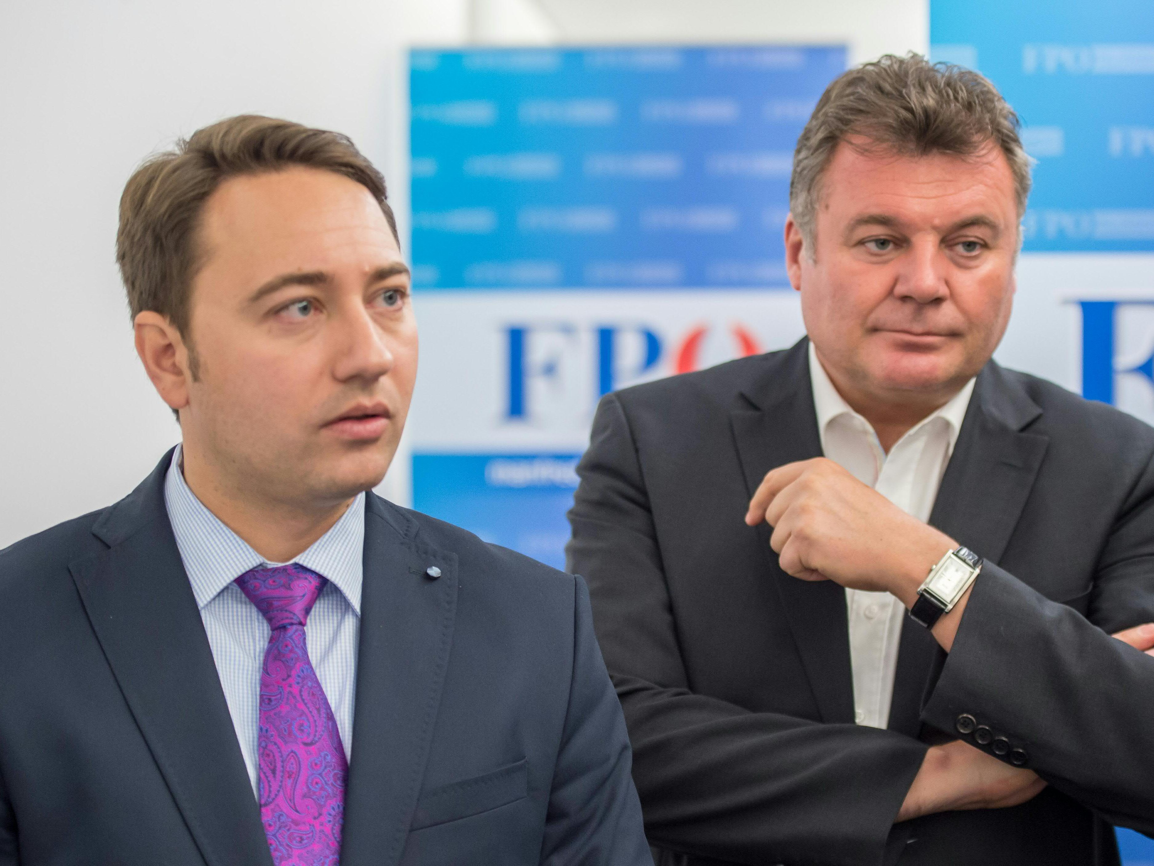 Oberösterreichs FPÖ-Regierungsmitglieder infiziert.