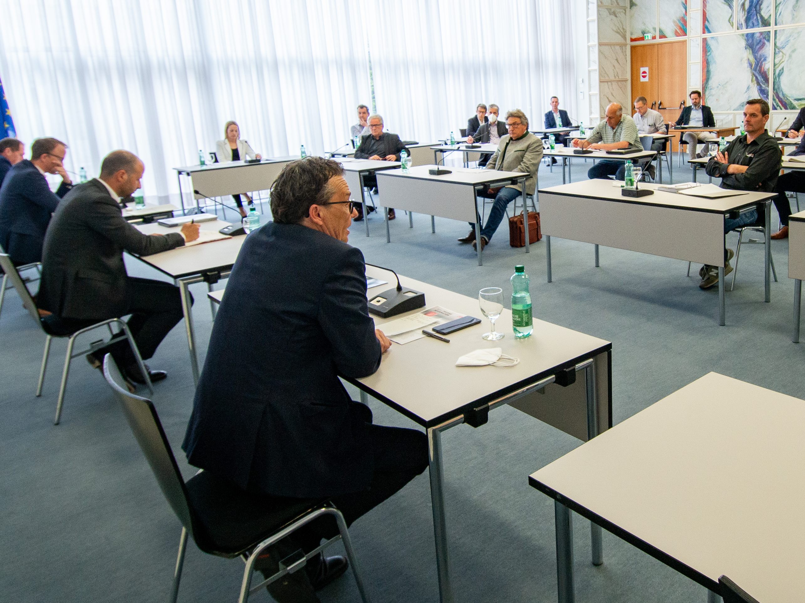 LR Tittler und LR Gantner luden zum Holzgipfel ins Landhaus: „Gemeinsam nach Lösungen suchen“