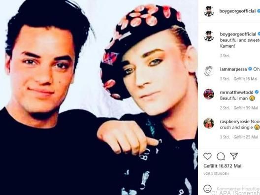 Boy George postet altes Foto von Kamen und sich