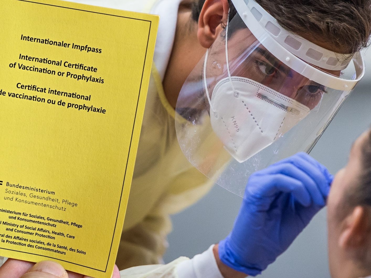 Bereits 2,6 Mio. Österreicher sind geimpft oder genesen - Für alle anderen gilt weiter testen.