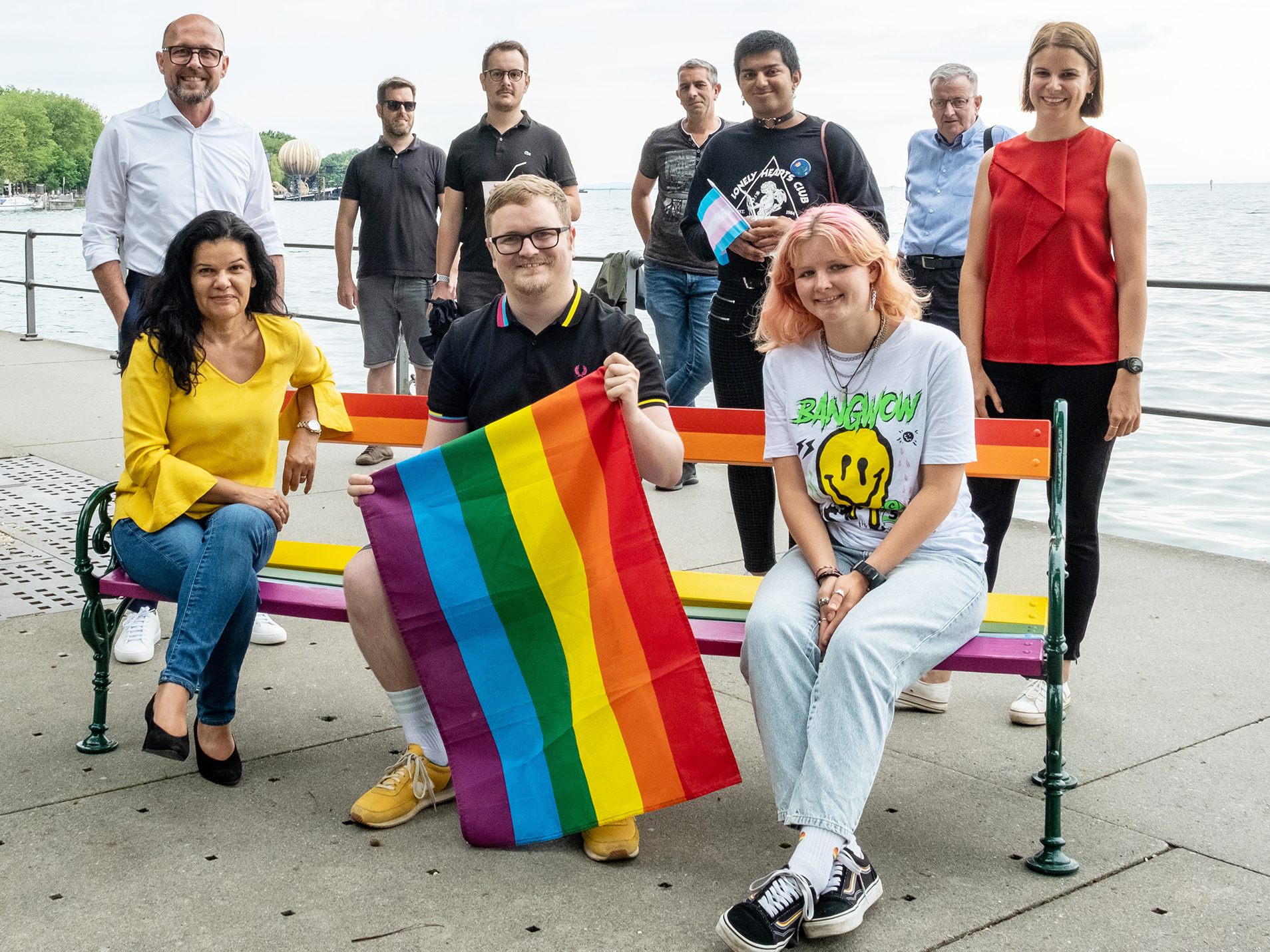 Zeichen setzen war nur eines unter vielen Themen beim Regenbogenbank-Gespräch in den Bregenzer Seeanlagen.