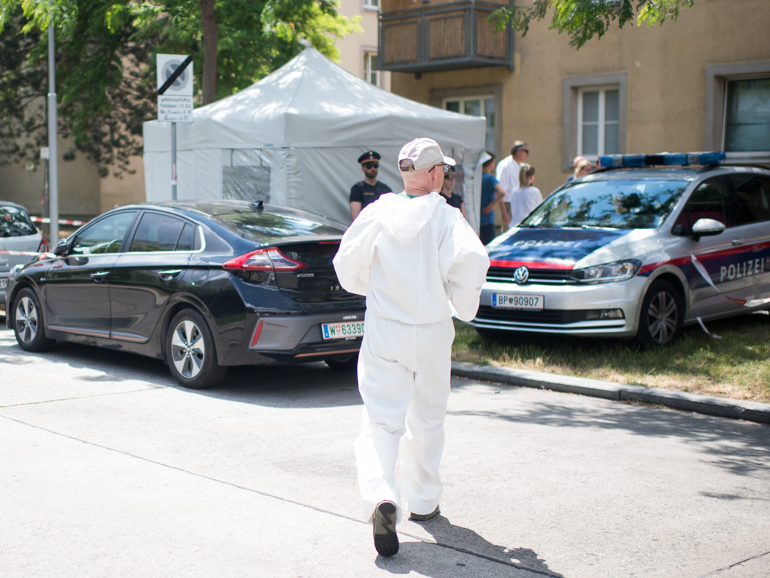 Der Aufenthaltsort des vierten Verdächtigen ist nach wie vor unklar.