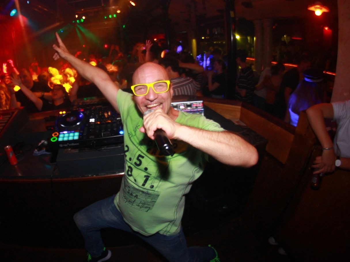 Das erste Partywochenende war ein voller Erfolg.