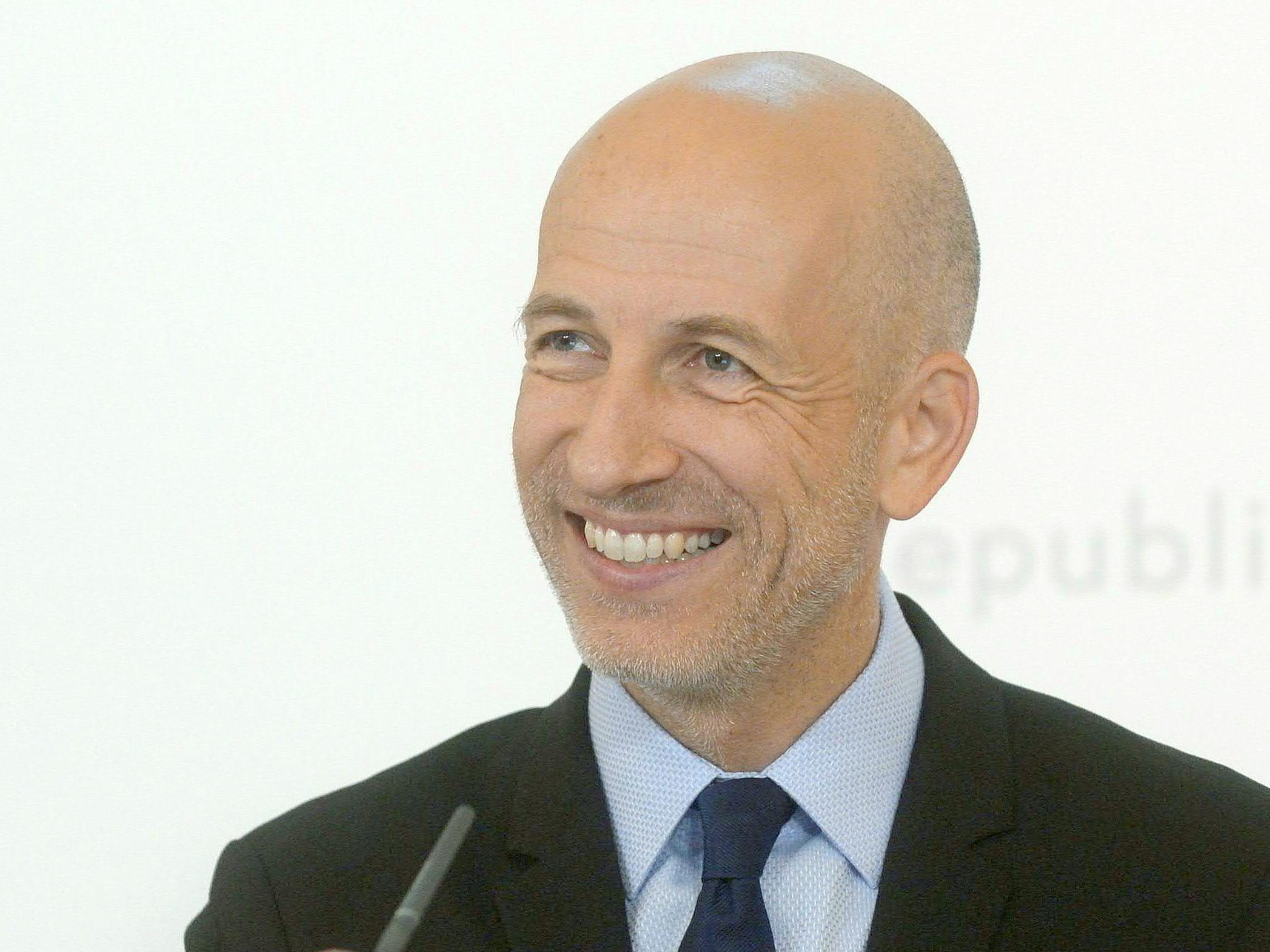 Arbeitsminister Kocher präsentierte die neuen Zahlen.