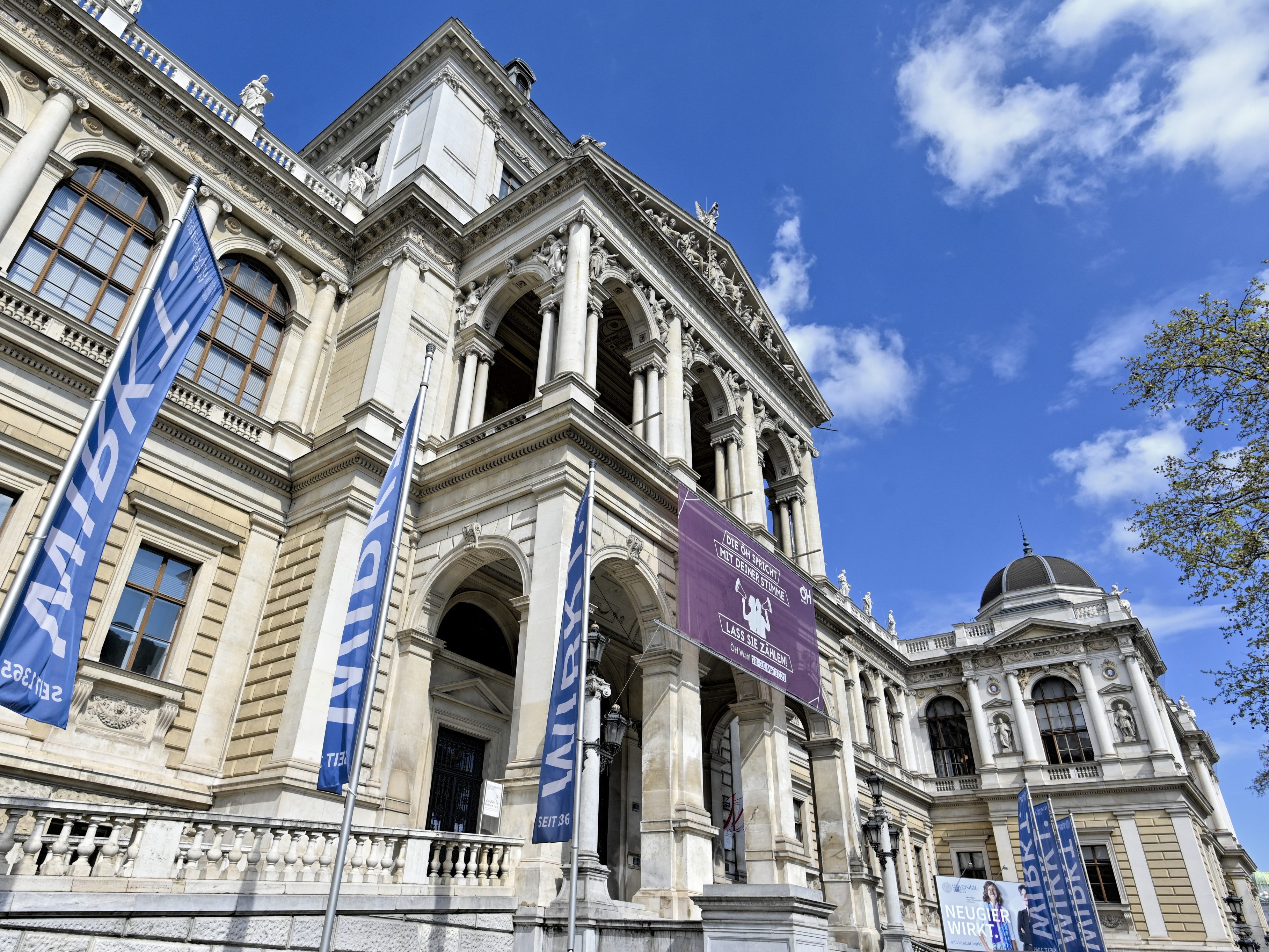 Österreichs Studierende sind im EU-Vergleich älter und arbeiten häufiger neben dem Studium.