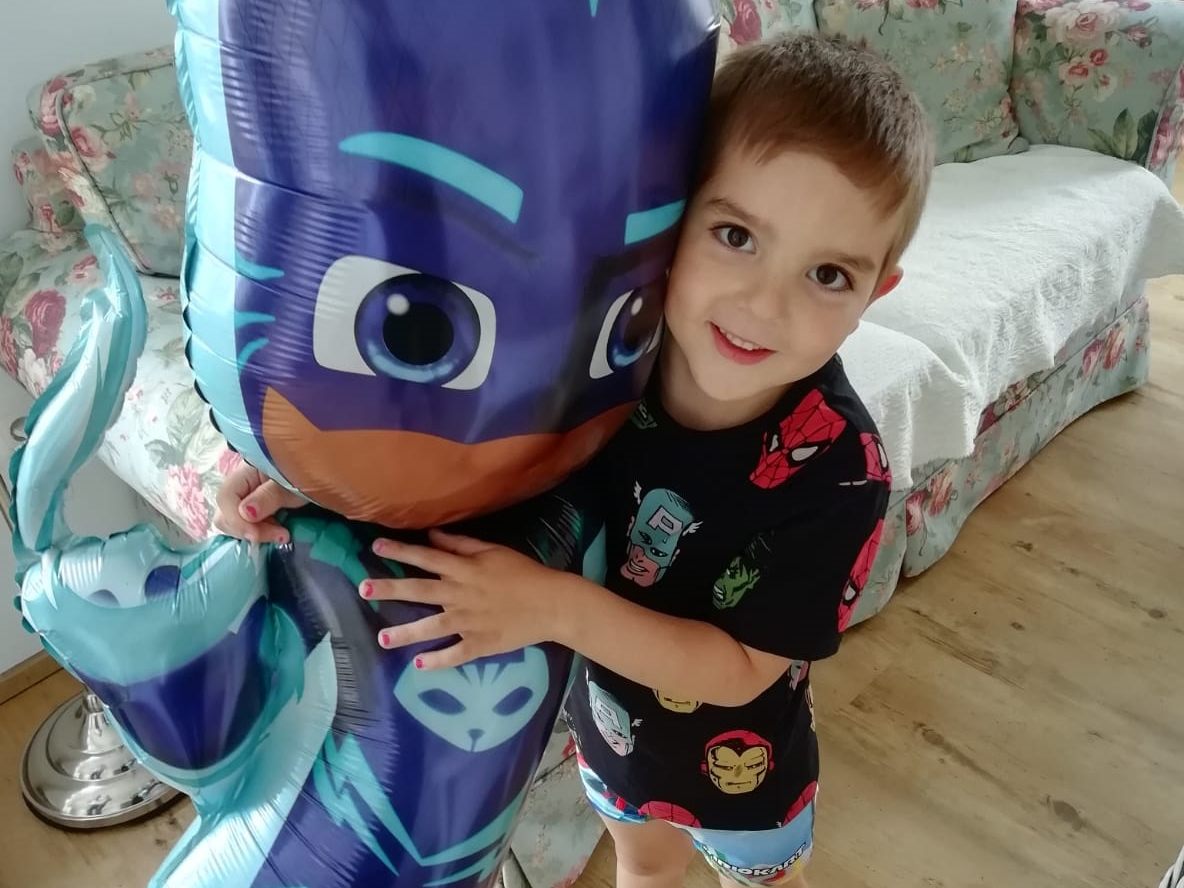 Der kleine Aaron braucht dringend unsere Hilfe: Jetzt Lebensretter werden!