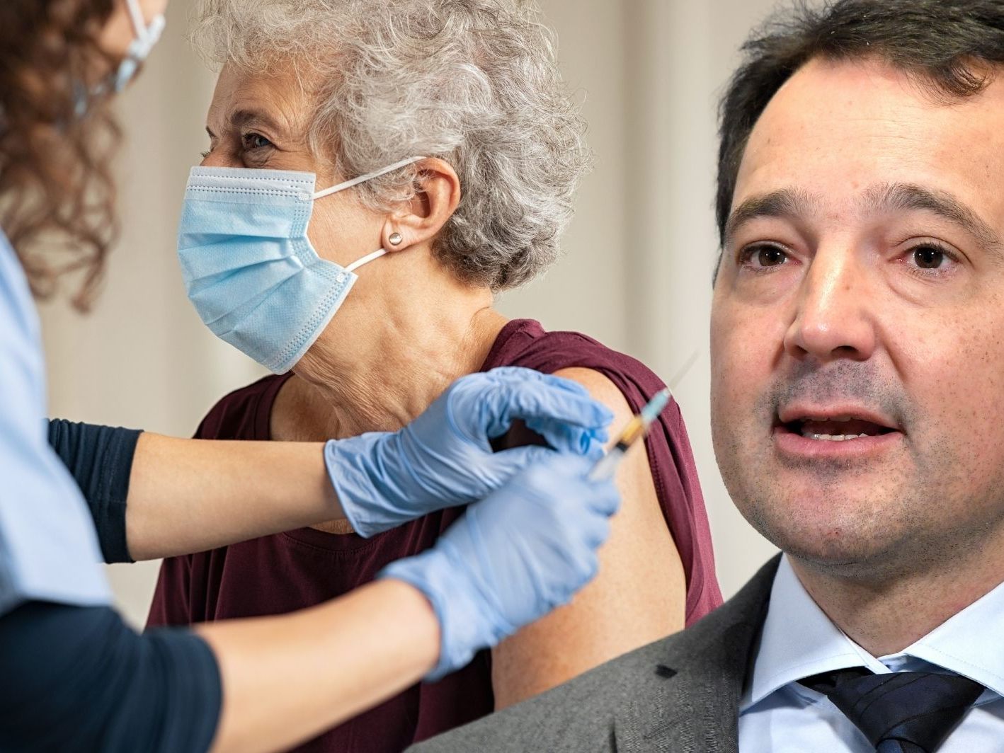 Loacker fordert Maßnahmen statt Strafen.