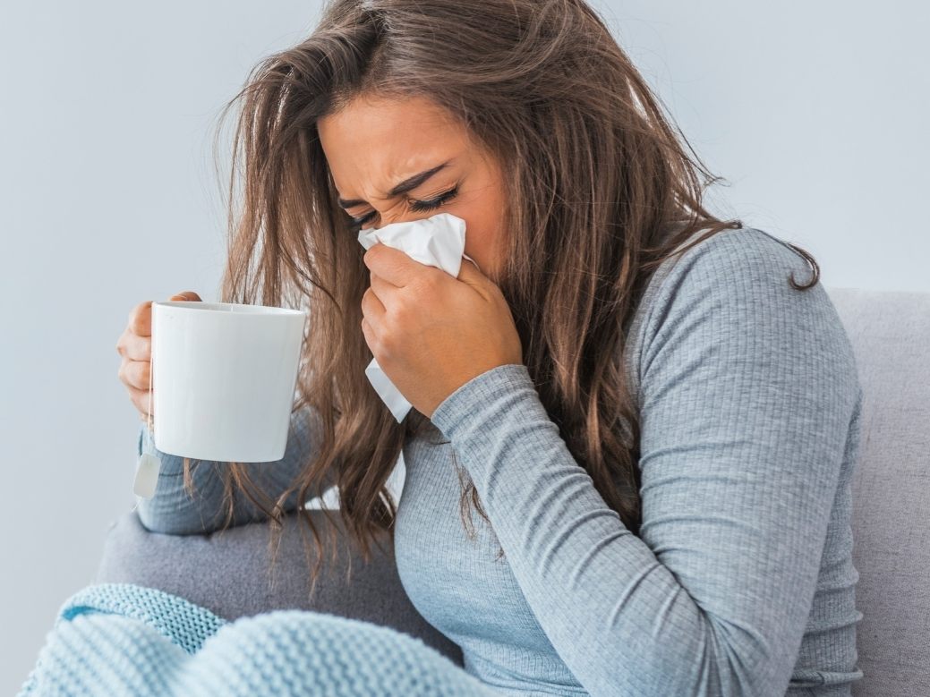 Bereits in Untersuchungen im vergangenen Jahr konfrontierten Weiskopf und Kollegen auch ältere Blutproben aus den Jahren 2015 bis 2018 mit dem neuen Coronavirus.