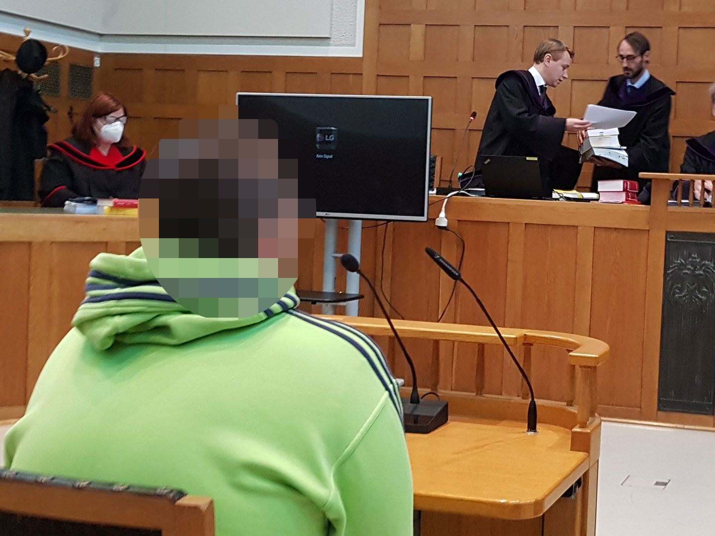 38-jähriger Angeklagter bestreitet Vorwürfe.