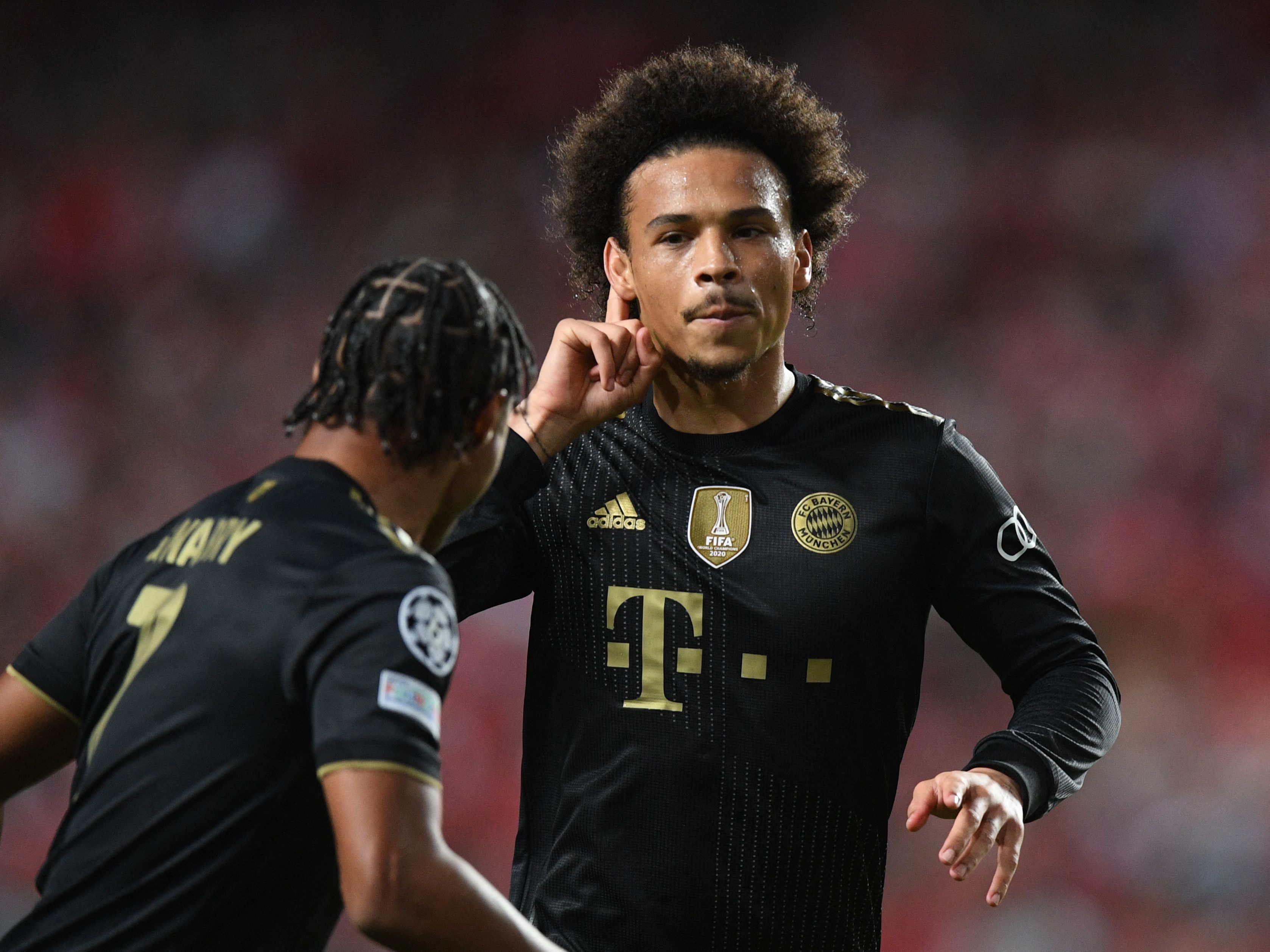Sané brachte Bayern mit seinem Freistoß-Treffer auf die Siegerstraße.