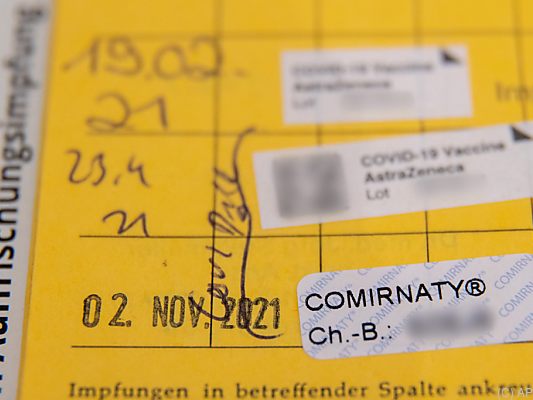 Ohne Impfpass oder Genesungsnachweis drohen Einschränkungen