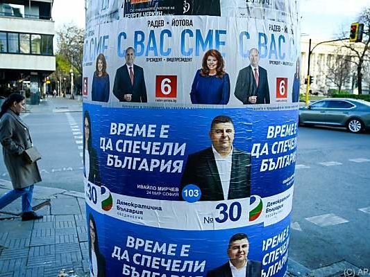 Wahlplakate in Bulgariens Hauptstadt Sofia