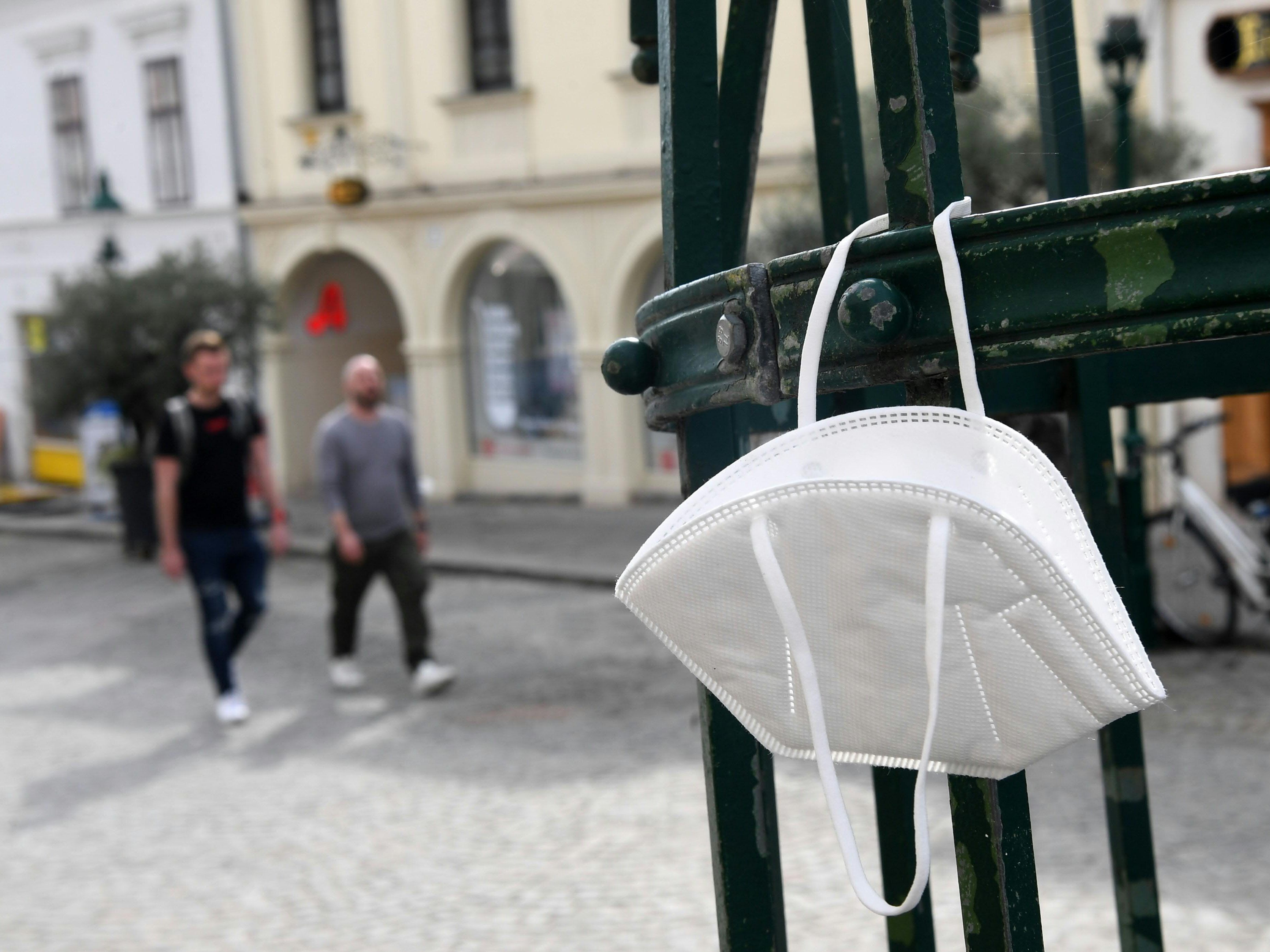 Geimpfte, Genesene und Kinder sind vom Lockdown ausgenommen.