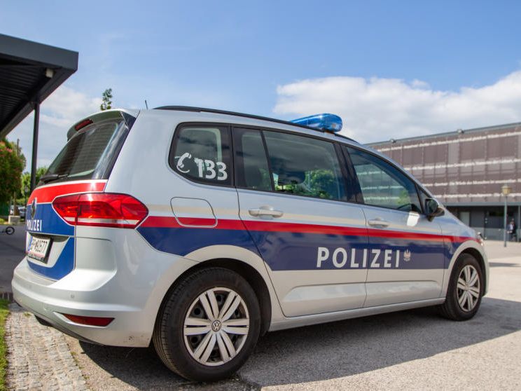 Die Polizei Wien nahm einen beeinträchtigten 41-jährigen Lenker nach einer Verfolgungsjagt fest.