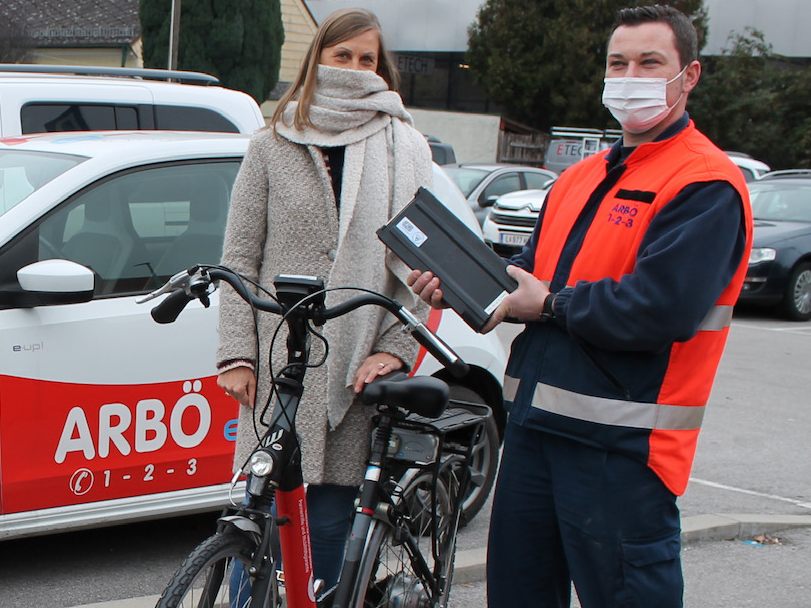 Tipps vom Arbä um den E-Bike-Akku richtig durch den Winter zu bringen.