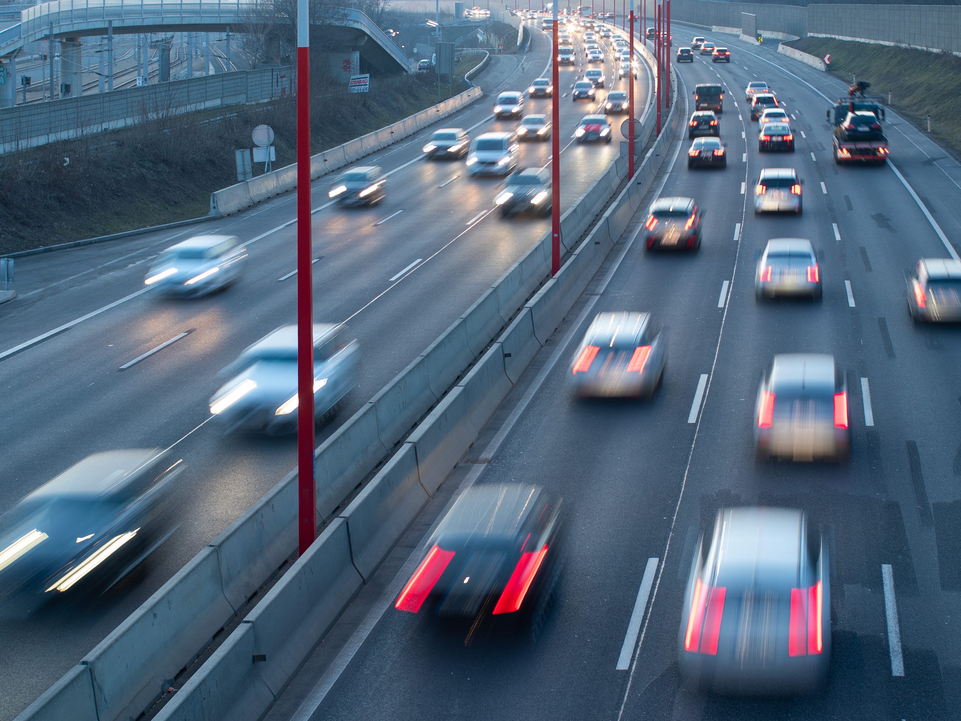 Der Autoverkehr in Wien nahm um rund 20 Prozent ab.