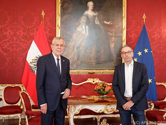 Van der Bellen mit Vorbehalten gegenüber Kickl