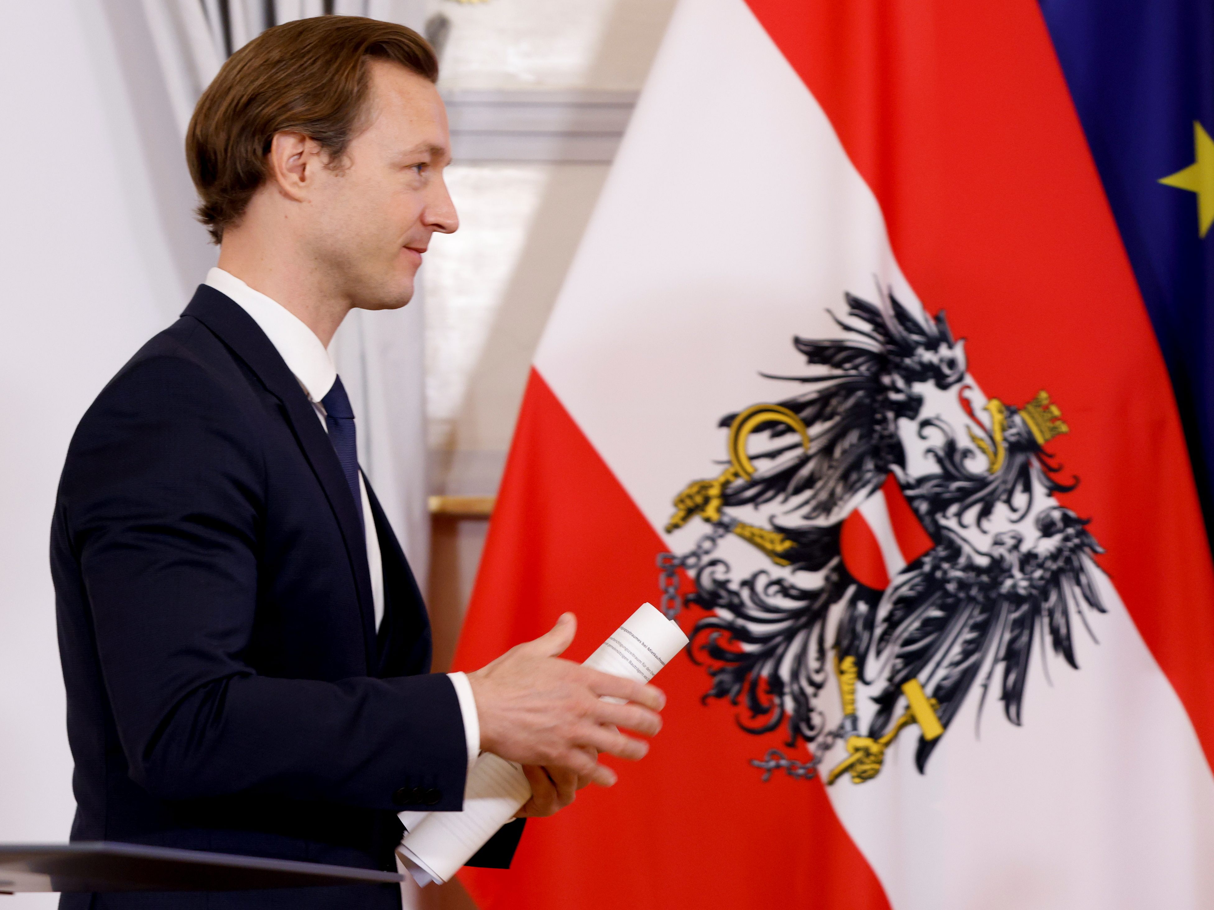 Auch Finanzminister Gernol Blümel gab seinen Rücktritt bekannt.