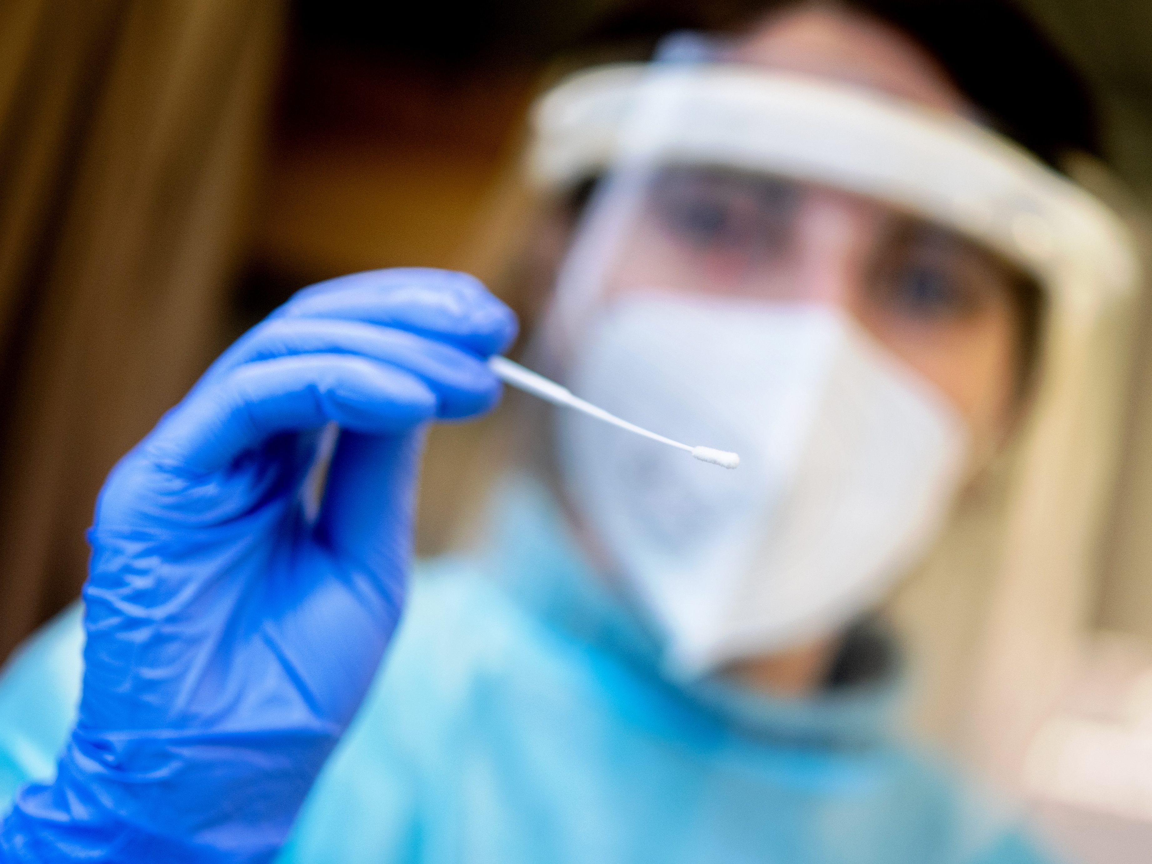 Für Omikron-Verdachtsfälle gelten strengere Quarantände-Regeln.