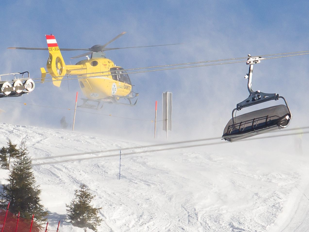 Die Rettungshubschrauber waren am Silvestertag viel im Einsatz. (Symbolbild)